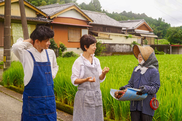 近所の生産者、干し芋